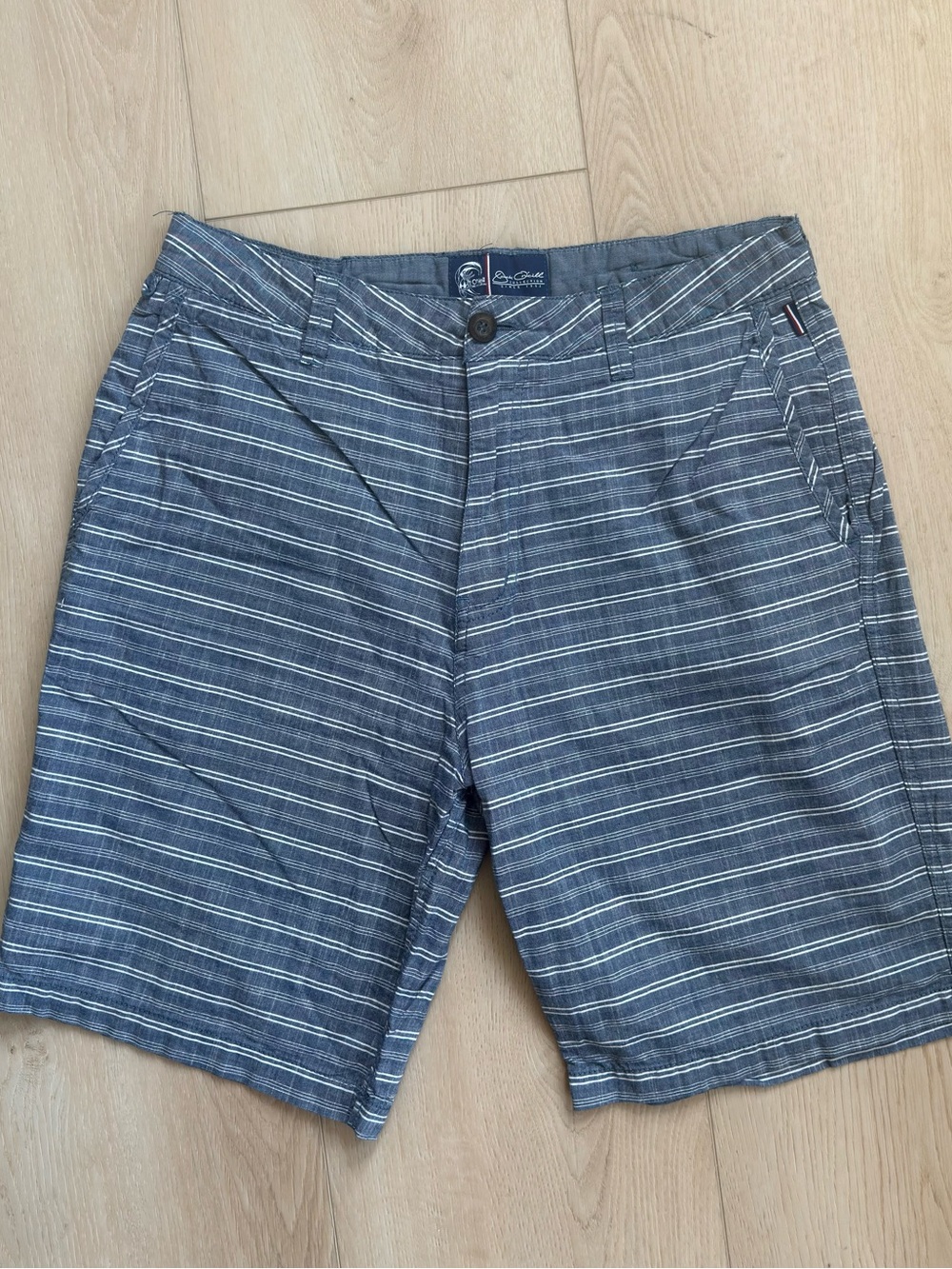 O’Neill Striped Blue White Men’s Casual Outdoor Beach Shorts Size 30